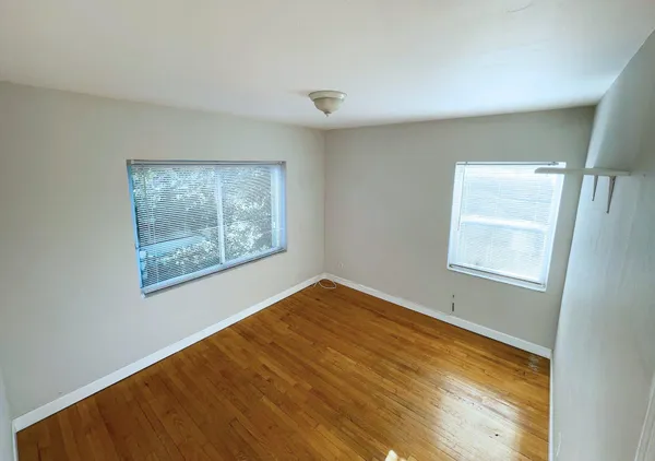 $2,100 | 530 Southwest 10th Street, Unit 3B, Miami, FL 33130