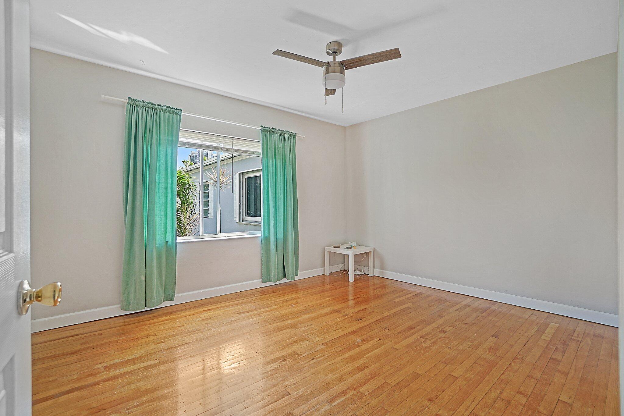 530 Southwest 10th Street, Unit 3B Miami, FL 33130 - Photo 10 of 10 10