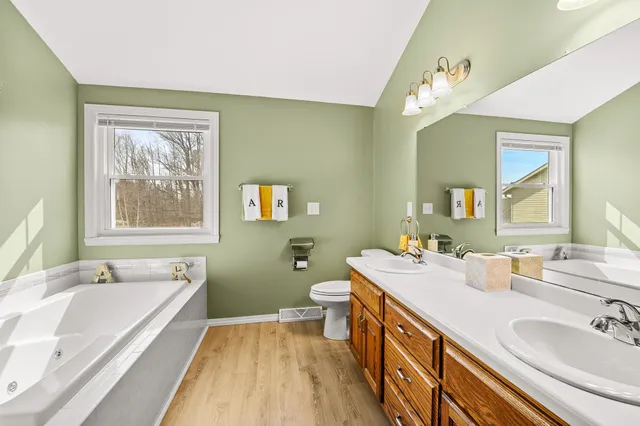 $459,900 | 3063 Devroy Lane, Green Bay, WI 54313