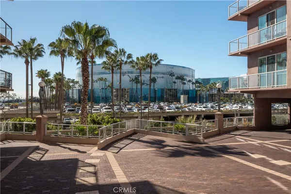 $710,000 | 388 East Ocean Boulevard, Unit 703, Long Beach, CA 90802