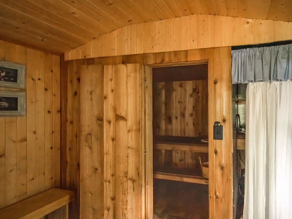 8639 South Strand Lake Road Cotton, MN 55724 - Photo 29 of 50 Love this sauna and screened in porch