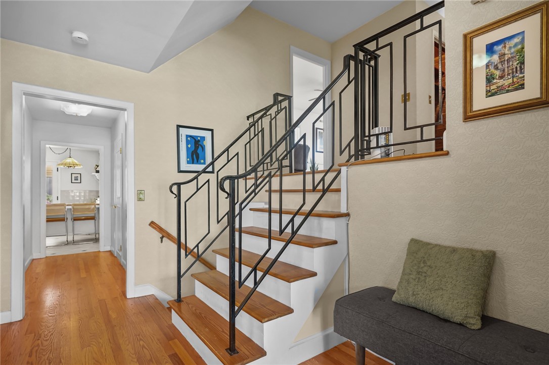 150 Ridge Street Pawtucket, RI 02860 - Photo 13 of 45