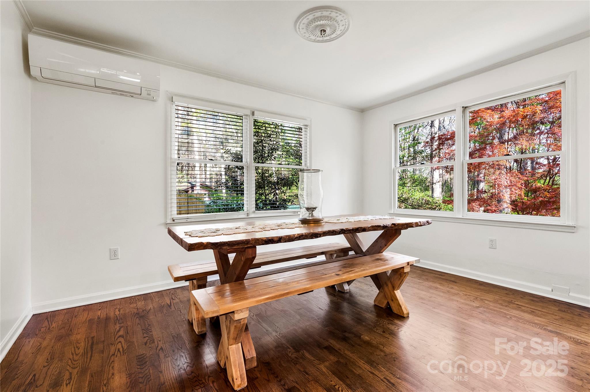 33 Stockwood Rd Extension Asheville, NC 28803 - Photo 5 of 35 Gallery Image 5