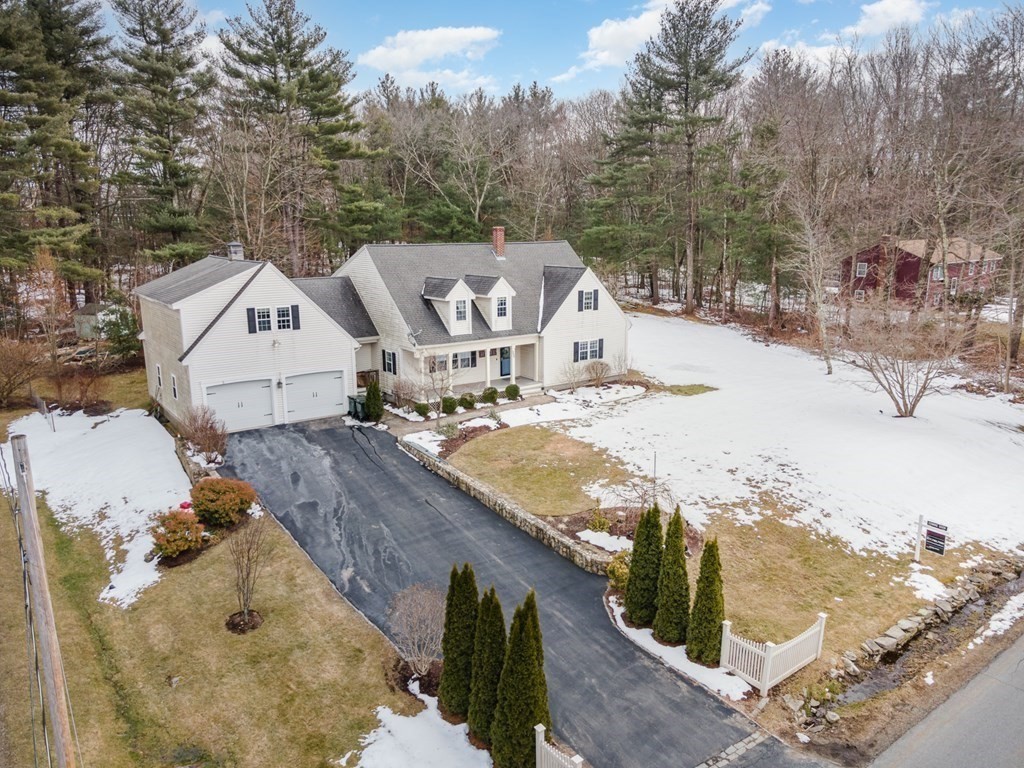 390 Cooper Road Northbridge, MA 01534 - Photo 31 of 34 a view of a houses with trees and a house