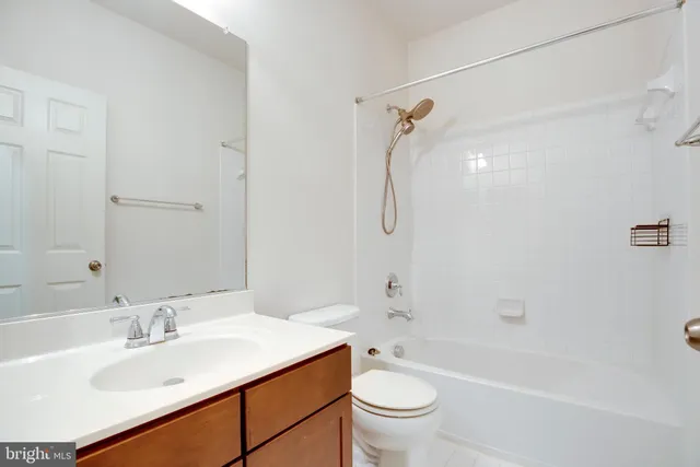 $3,200 | 11774 Lake Baldwin Drive, Bristow, VA 20136