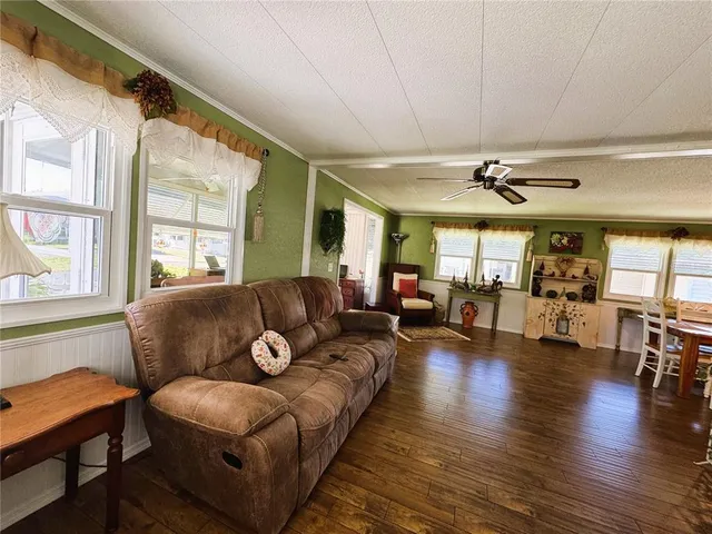 $199,900 | 208 Palo Verde Drive, Leesburg, FL 34748