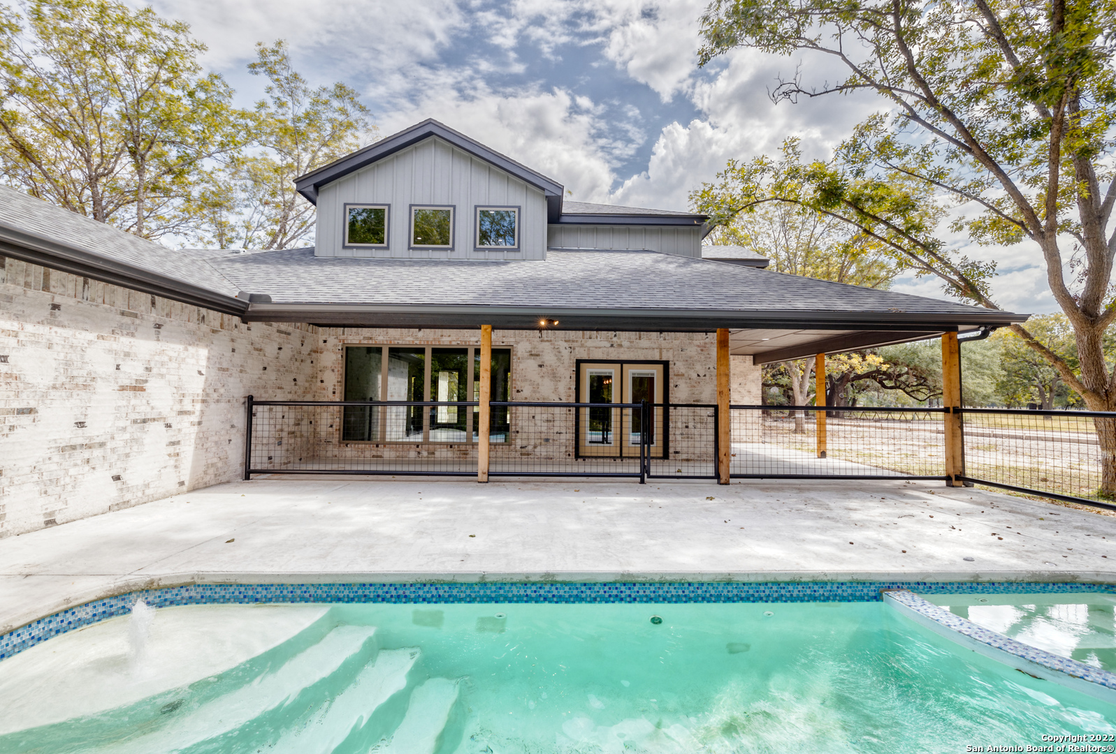 422 Red Wright Road Rio Frio, TX 78879 - Photo 11 of 79