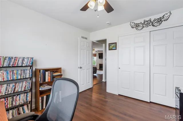 $347,500 | 1007 Sweet River Drive, St. Paul, MO 63366