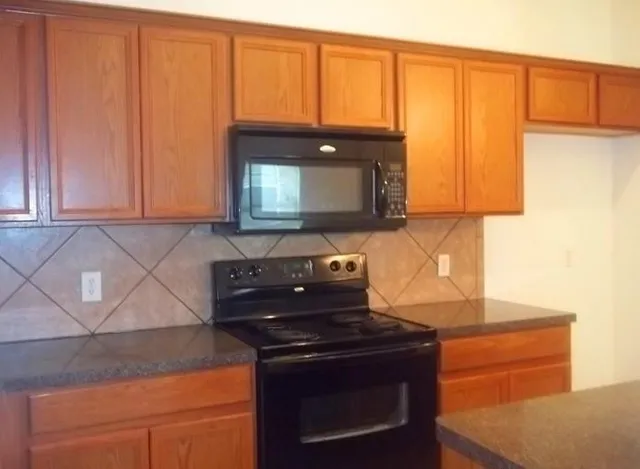 $1,750 | 1208 Redman Avenue, Mesquite, TX 75149