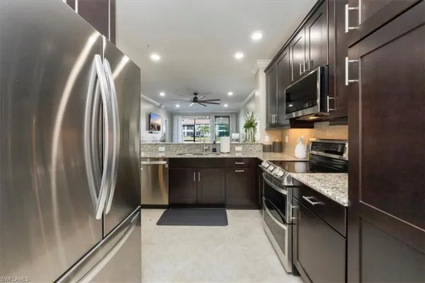 $2,000 | 15114 Palmer Lake Circle, Unit 104, Naples, FL 34109