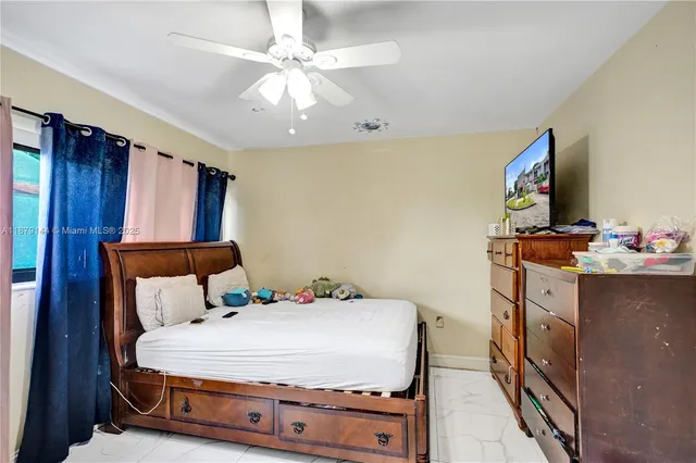 $310,000 | 2419 Northwest 11th Street, Unit 21D, Miami, FL 33125