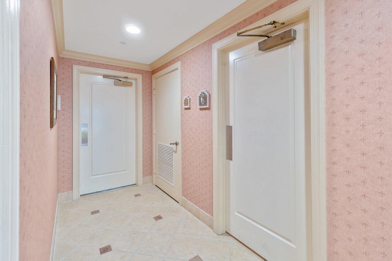 1 Renaissance Way, Unit 416 Boynton Beach, FL 33426 - Photo 21 of 31 a view of bathroom
