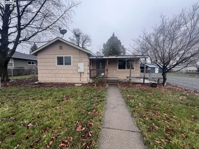 $205,000 | 1205 Y Avenue, La Grande, OR 97850