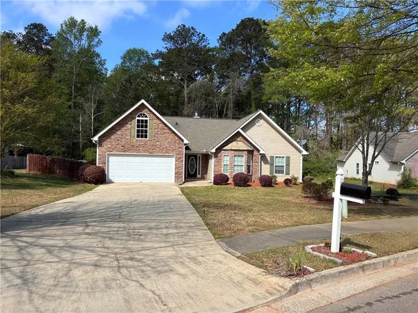 $274,900 | 317 Peachtree Circle, Hampton, GA 30228