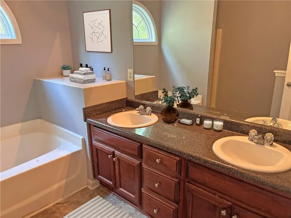 $274,900 | 317 Peachtree Circle, Hampton, GA 30228