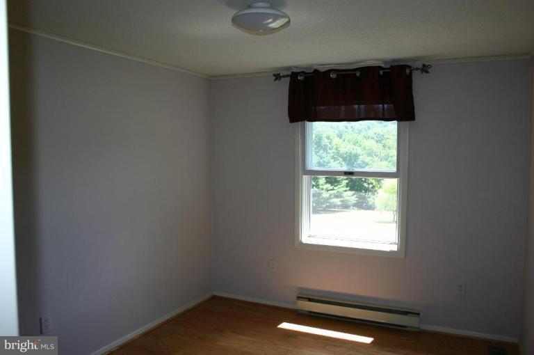 11724 Pleasant Valley Road Smithsburg, MD 21783 - Photo 8 of 17 Bedroom #2