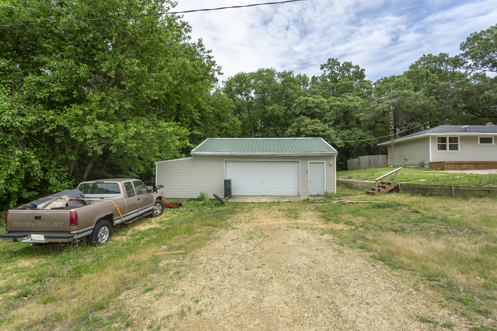 1572 Winnetka Street Dixon, IL 61021 - Photo 4 of 34