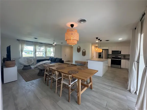 $4,500 | 65 Oakland Hills Place, Rotonda West, FL 33947