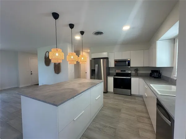 $4,500 | 65 Oakland Hills Place, Rotonda West, FL 33947