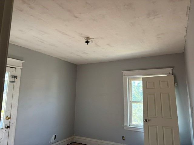 1853 Clifford Avenue Rochester, NY 14609 - Photo 15 of 17