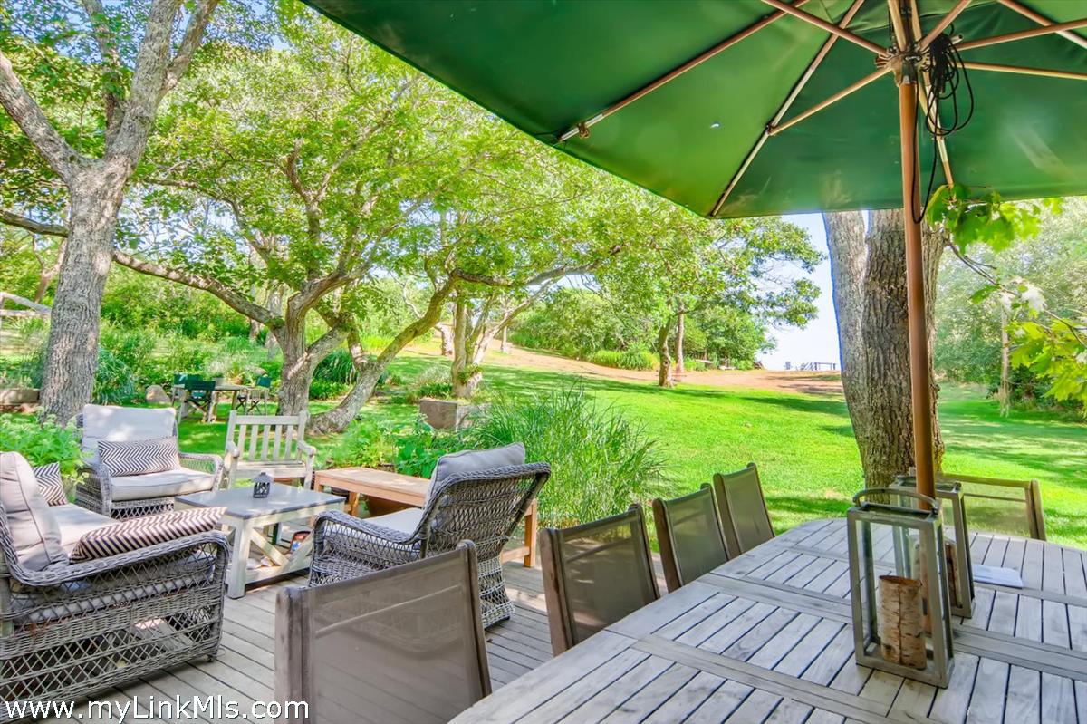 49 Wequobsque Road Chilmark, MA 02535 - Photo 17 of 41 Gallery Image 17