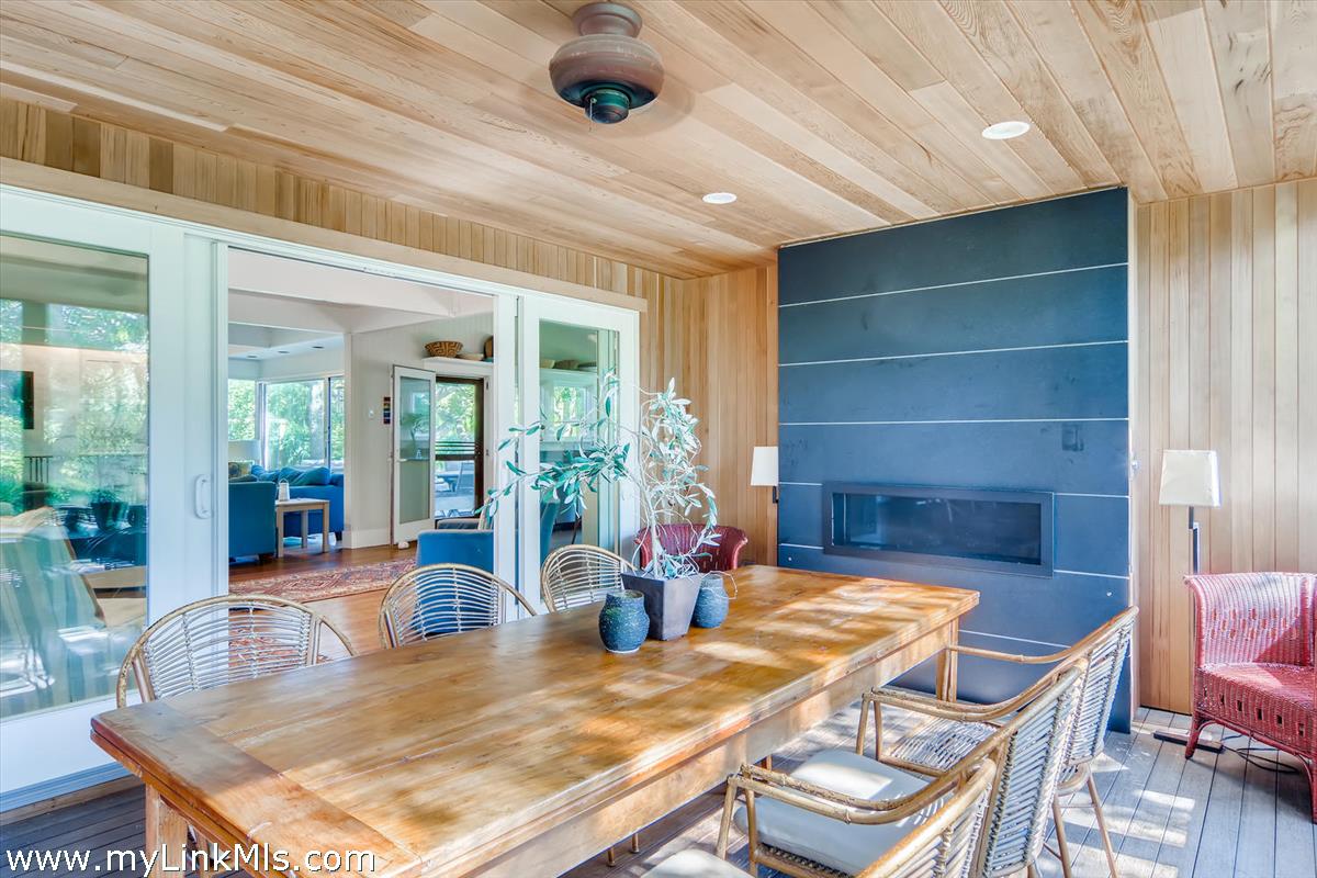 49 Wequobsque Road Chilmark, MA 02535 - Photo 9 of 41 Gallery Image 9