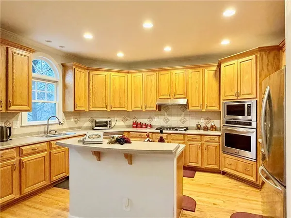 $963,000 | 4141 Riverview Run Court, Suwanee, GA 30024