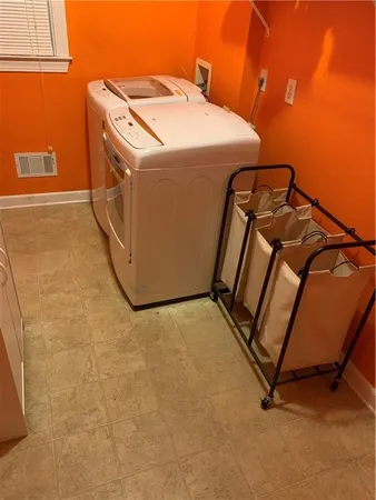 $963,000 | 4141 Riverview Run Court, Suwanee, GA 30024