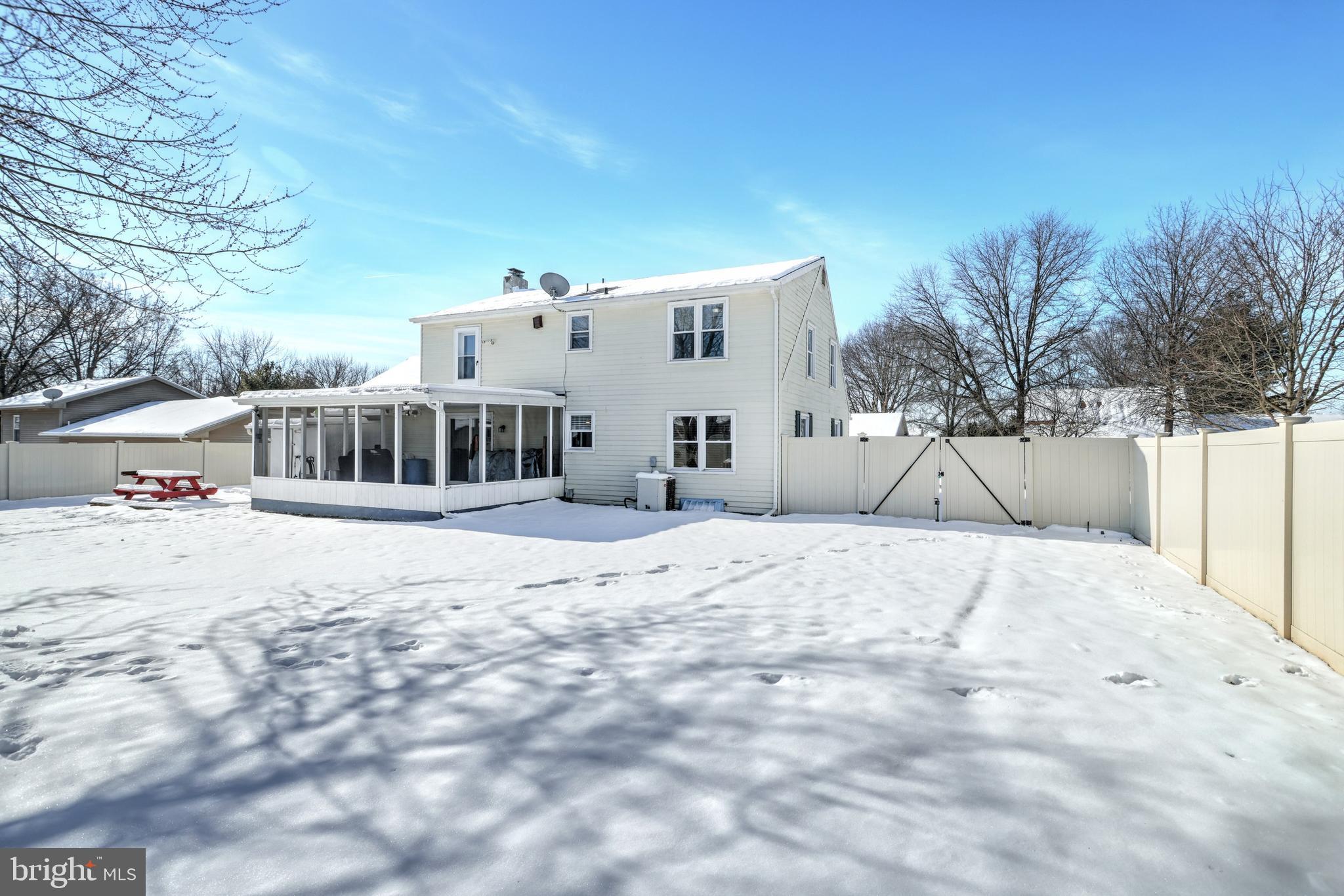 2545 Manor Road York, PA 17408 - Photo 35 of 42