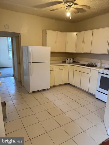 $1,150 | 406 Smith Street, Unit 2, York, PA 17401