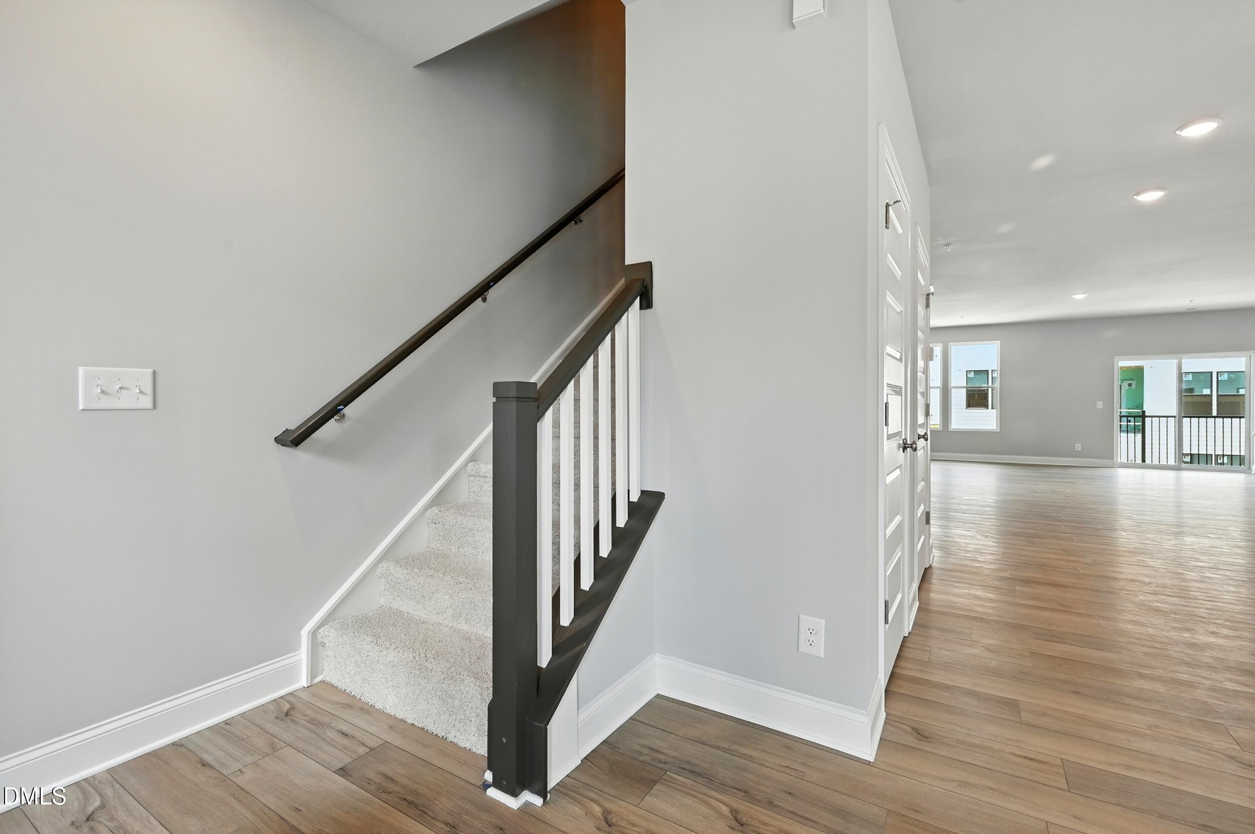 1242 Coach Sta Alley, Unit 201 Raleigh, NC 27601 - Photo 13 of 37