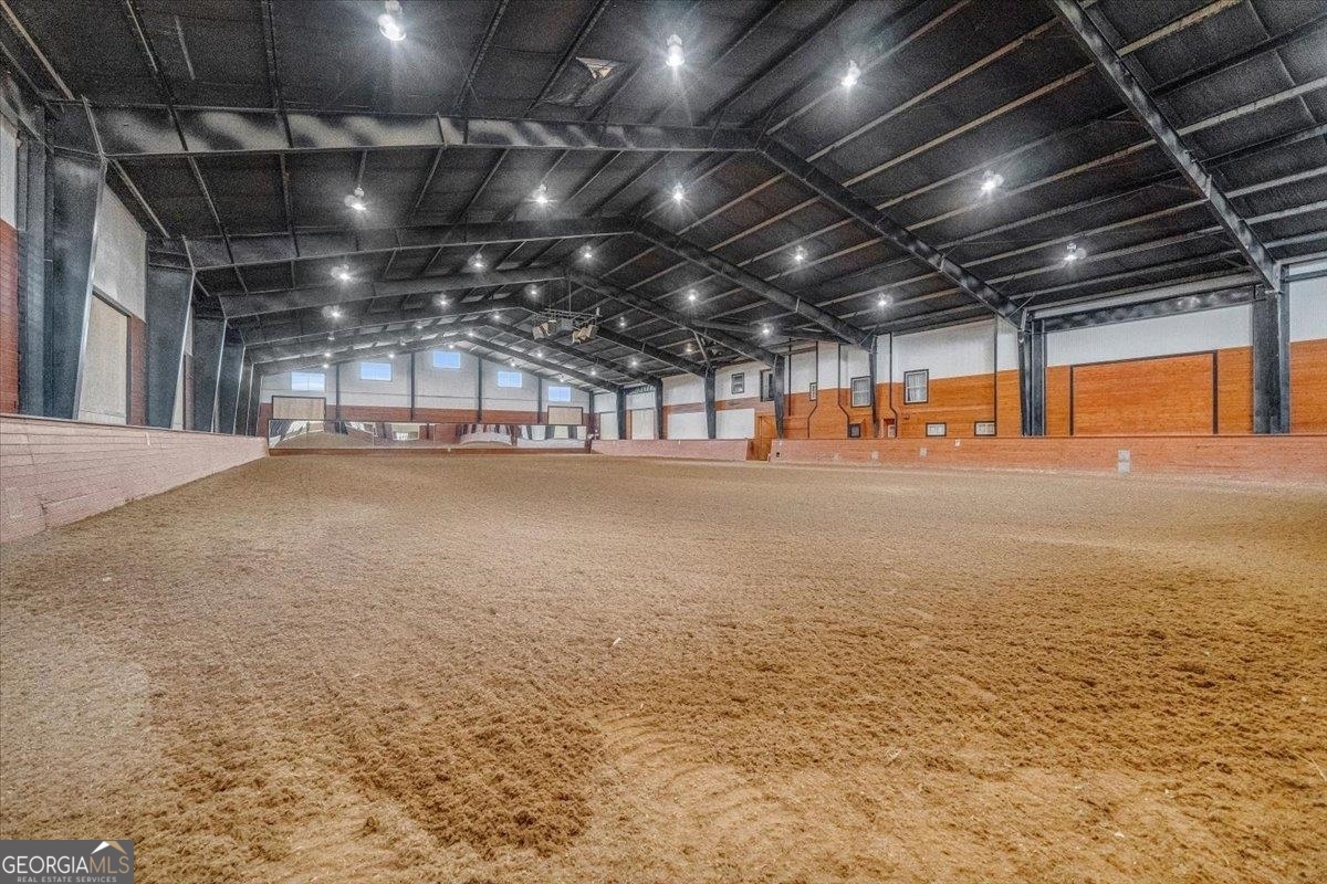 1371 Plantation Road Madison, GA 30650 - Photo 5 of 69