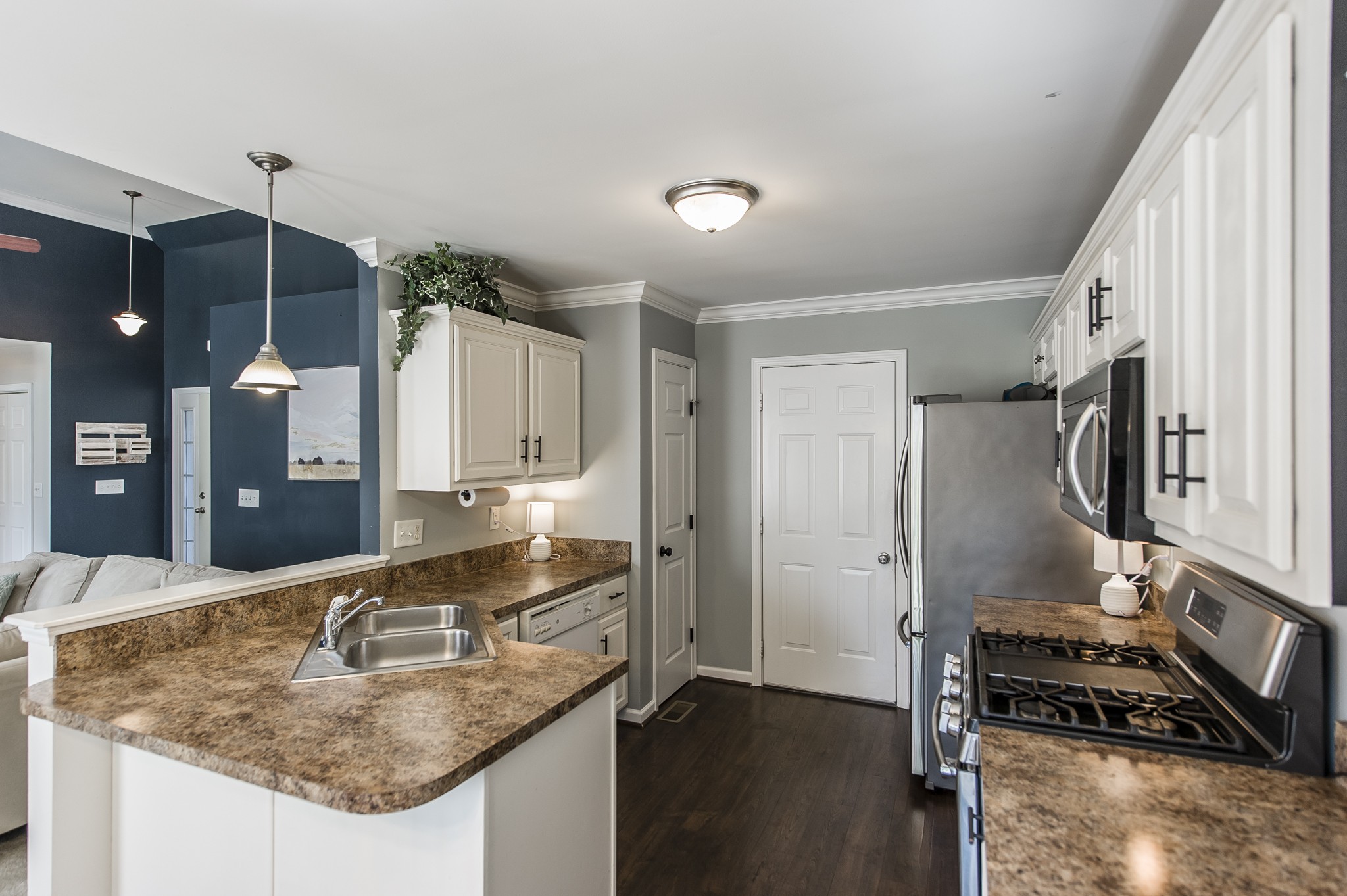 2011 Patrick Way Spring Hill, TN 37174 - Photo 13 of 38 Gallery Image 13