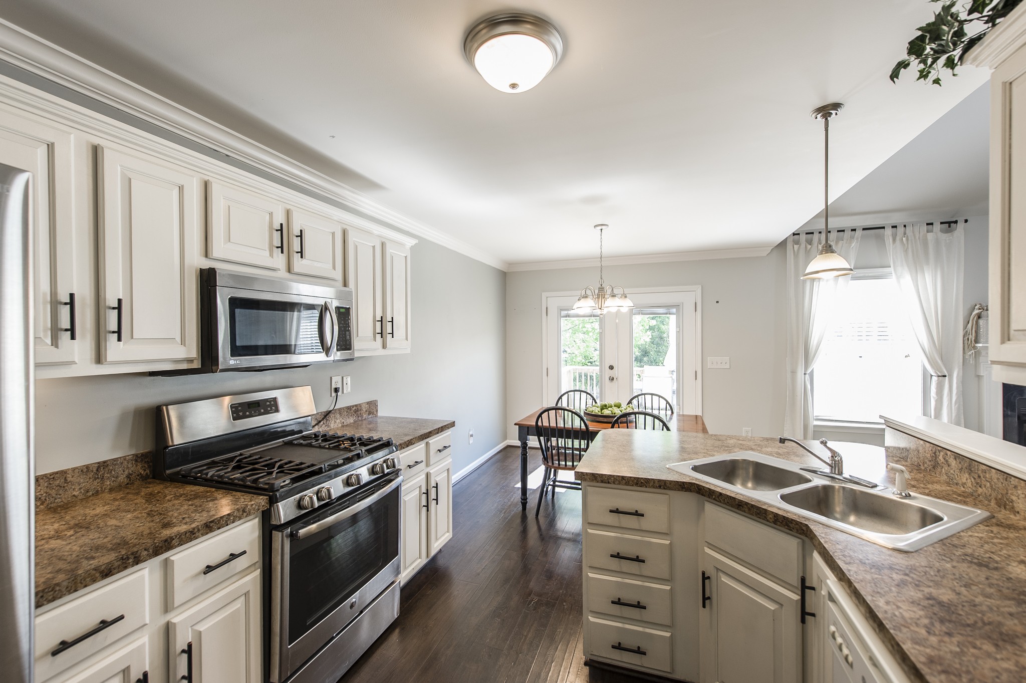 2011 Patrick Way Spring Hill, TN 37174 - Photo 16 of 38 Gallery Image 16