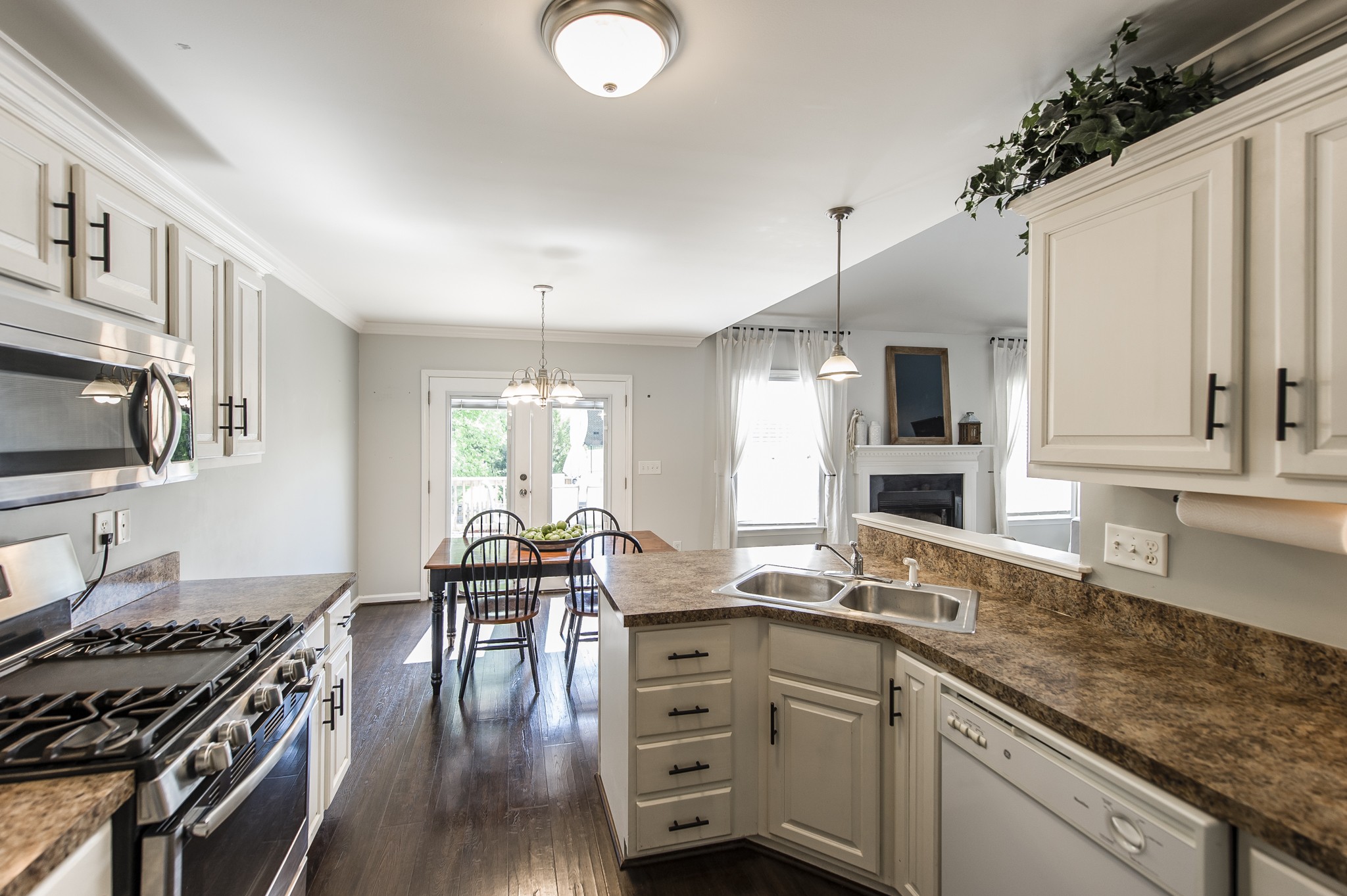 2011 Patrick Way Spring Hill, TN 37174 - Photo 17 of 38 Gallery Image 17