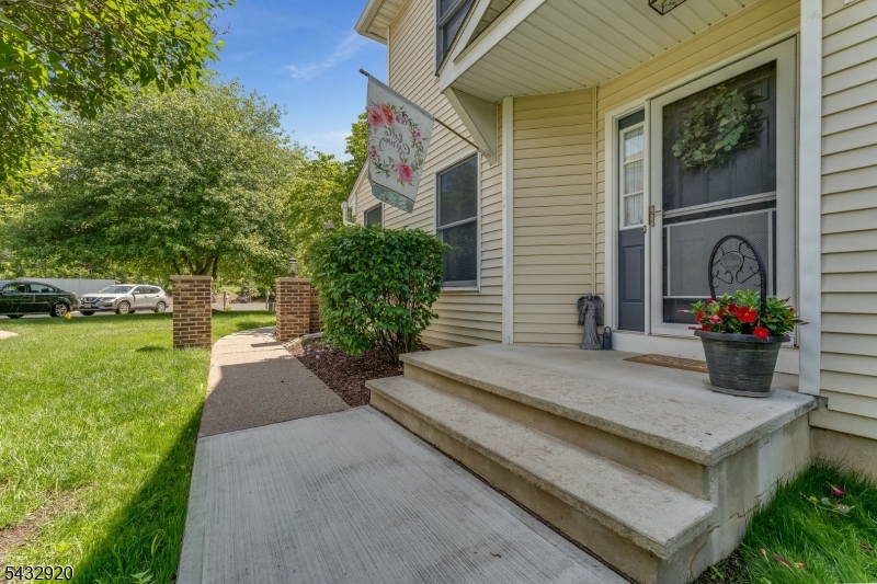34 Pond Ridge Drive Clinton, NJ 08809 - Photo 32 of 41