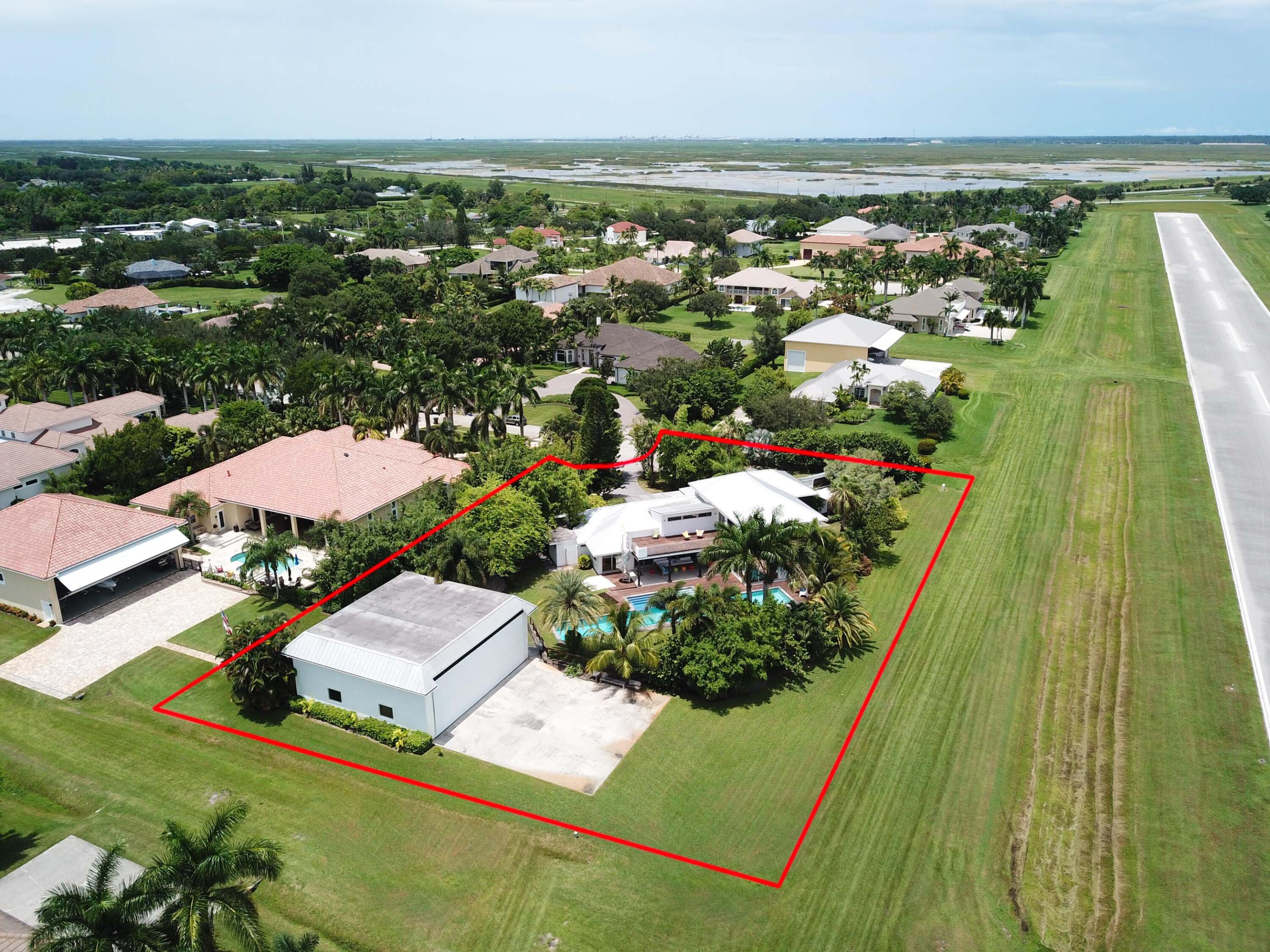 15720 Weatherly Road Wellington, FL 33414 - Photo 3 of 44 mls-7
