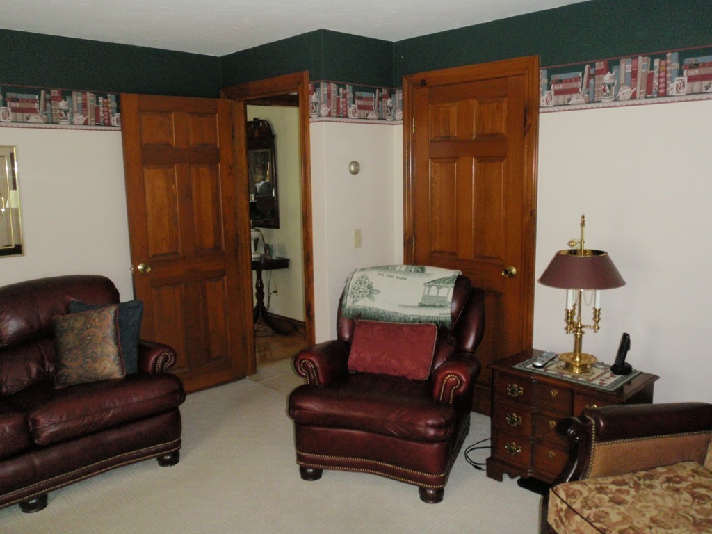 37 Alpha Road Holden, MA 01520 - Photo 8 of 24 Gallery Image 8