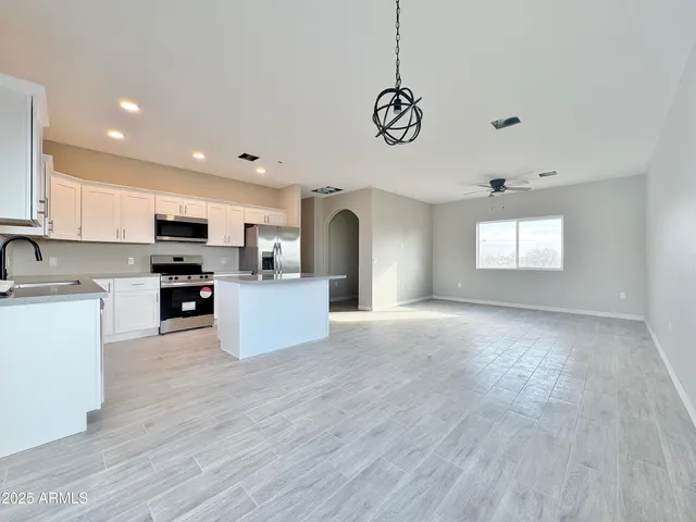 $267,900 | 3910 Mateo Drive, Eloy, AZ 85131