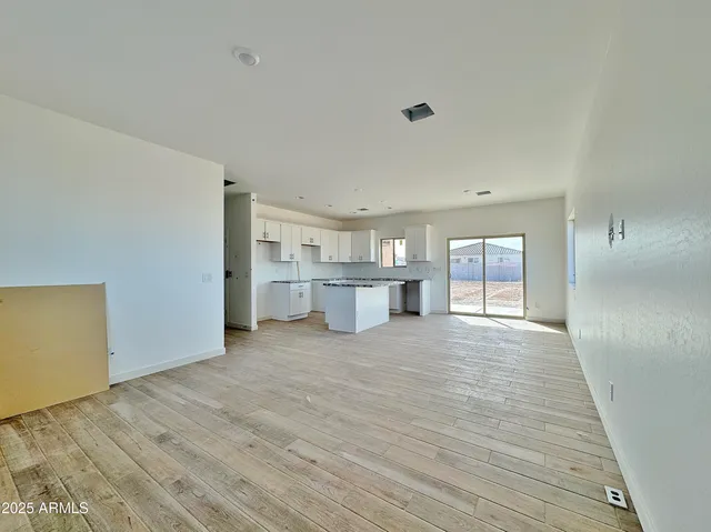 $267,900 | 3910 Mateo Drive, Eloy, AZ 85131