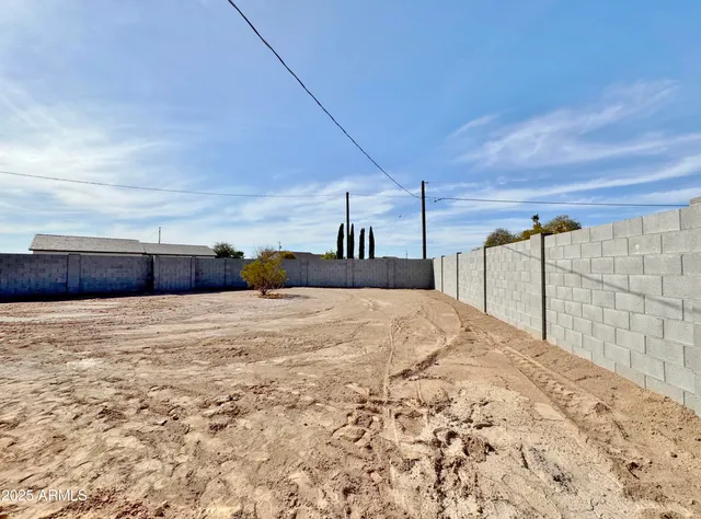 $267,900 | 3910 Mateo Drive, Eloy, AZ 85131