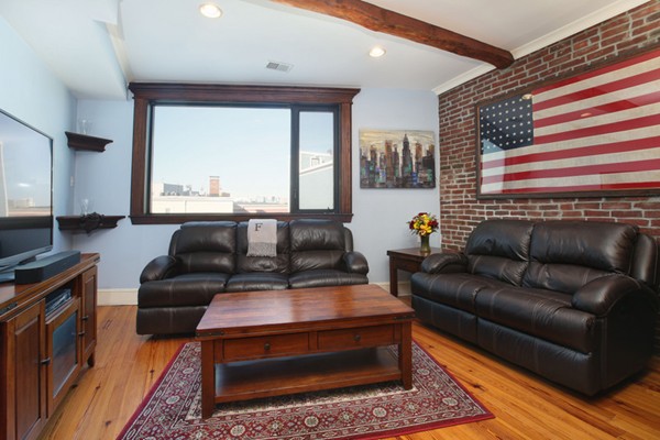 412 East 3rd Street, Unit 2 Boston, MA 02127 - Photo 2 of 9