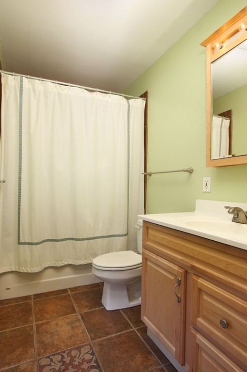 412 East 3rd Street, Unit 2 Boston, MA 02127 - Photo 9 of 9