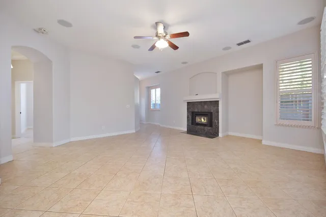 $575,000 | 12040 Gold Arbor Lane, Gold River, CA 95670