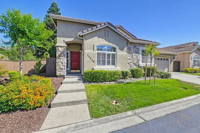 $575,000 | 12040 Gold Arbor Lane, Gold River, CA 95670