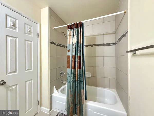 $365,999 | 7537 Clemson Court, Manassas, VA 20109
