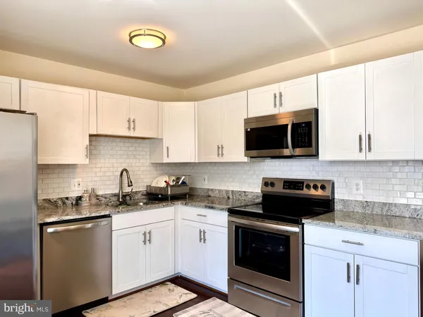 $365,999 | 7537 Clemson Court, Manassas, VA 20109