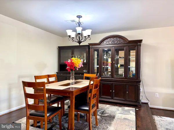 $365,999 | 7537 Clemson Court, Manassas, VA 20109