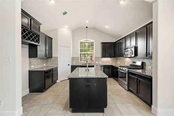 $2,500 | 16331 Tyler Reach Drive, Hockley, TX 77447