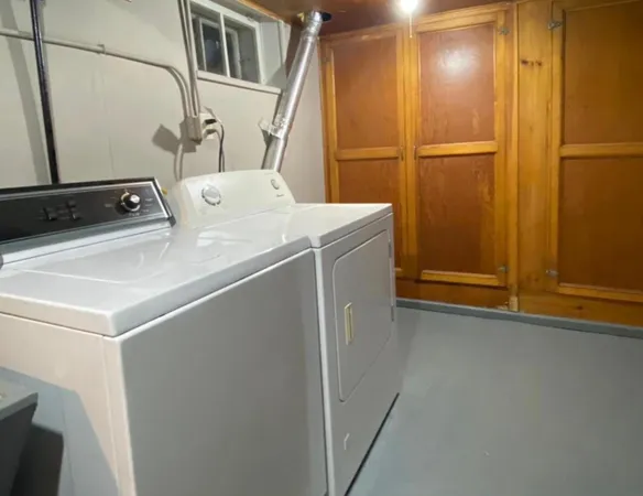 $1,895 | 1068 Arundel Street, St. Paul, MN 55117